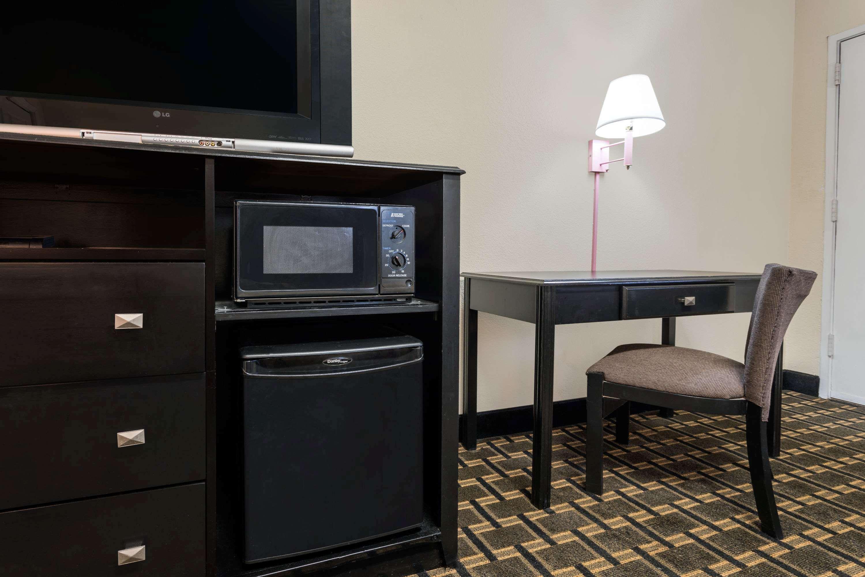 Motel Super 8 By Wyndham Decatur/lithonia/atl Area 2*