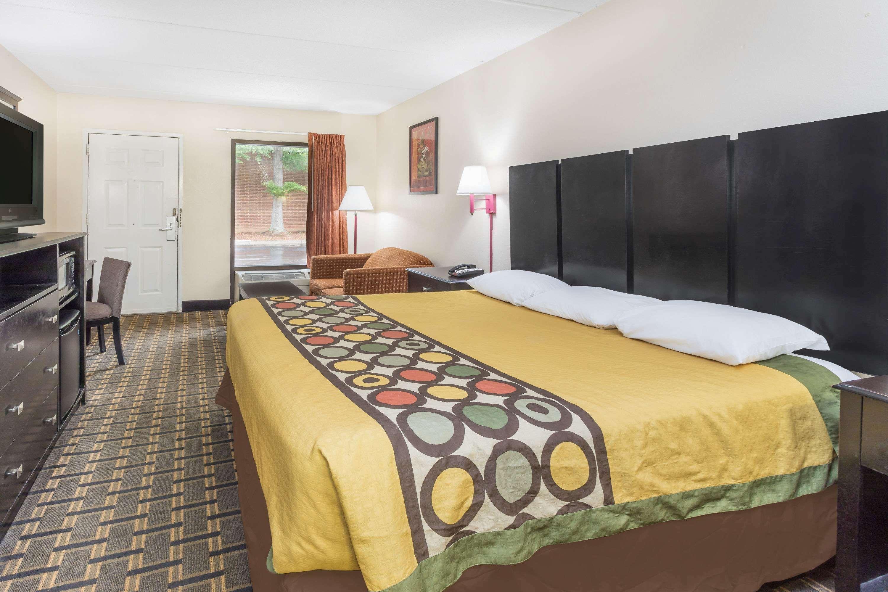 Super 8 By Wyndham Decatur/lithonia/atl Area Motel Decatur